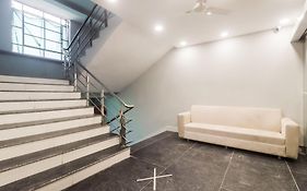 Super Townhouse Marina